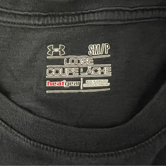 Under Armour Black and Red Short Sleeve Tee - Picture 5 of 7